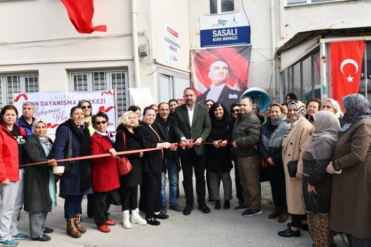 Çiğli'den kadınlara önemli destek.. 4. merkez Sasalı'da -