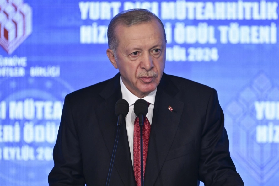 Cumhurbaşkanı Erdoğan: Darbe mahsulü anayasa Türk demokrasisine yakışmıyor! -