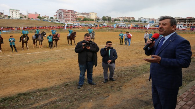 DARICA’DA CİRİT ŞÖLENİ YAPILDI