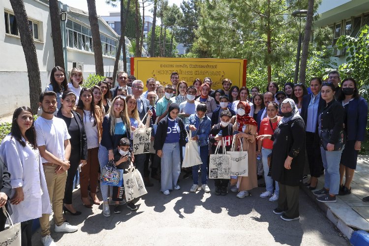 DEÜ'den erişilebilir dünya hedefine destek -