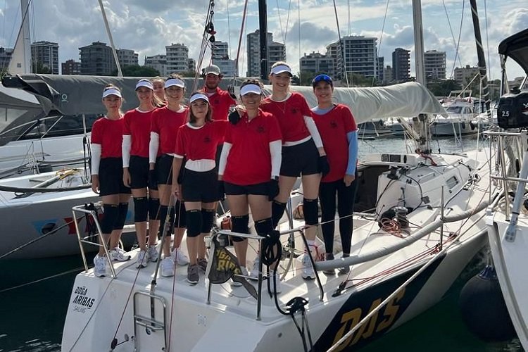 Deniz Kızı'nda liderlik Eker Sailing Team'in -