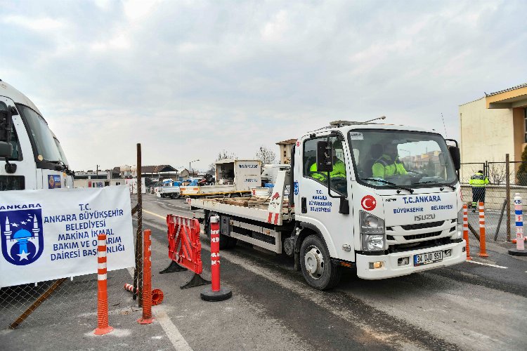 Deprem bölgesine bakım onarım atölyesi kuruldu -