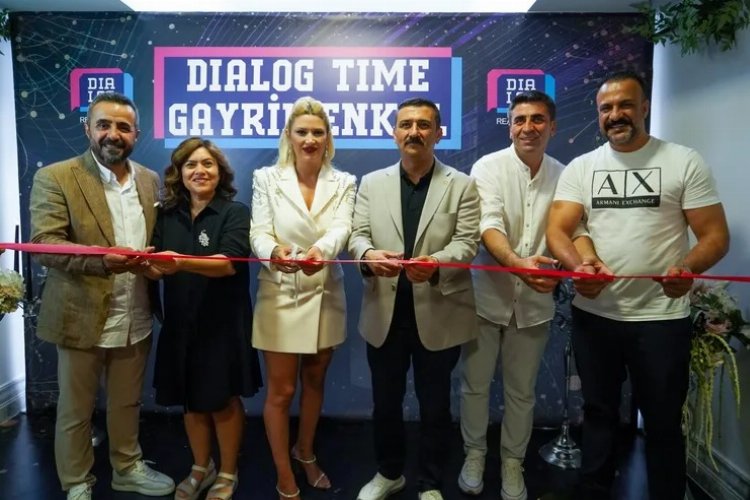 Dialog Time Gayrimenkul’e görkemli açılış -