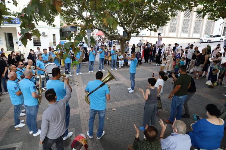 Dikkat Bursa'da müzik çıkabilir