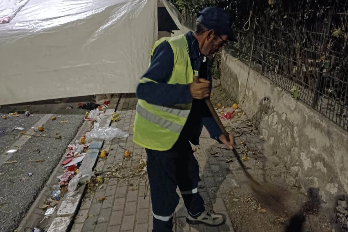 Dilovası'nda semt pazarları hijyenik hale getiriliyor -