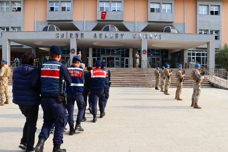 Edirne'de bir haftada 132 aranan şahıs yakalandı -