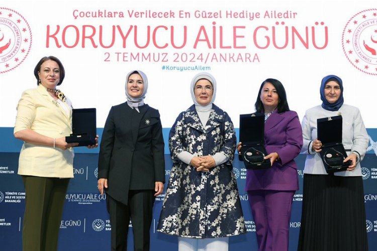 Emine Erdoğan 'Gönül Elçileri' ile buluştu -