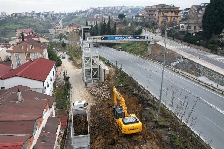 Eskihisar feribot yolu genişletiliyor -