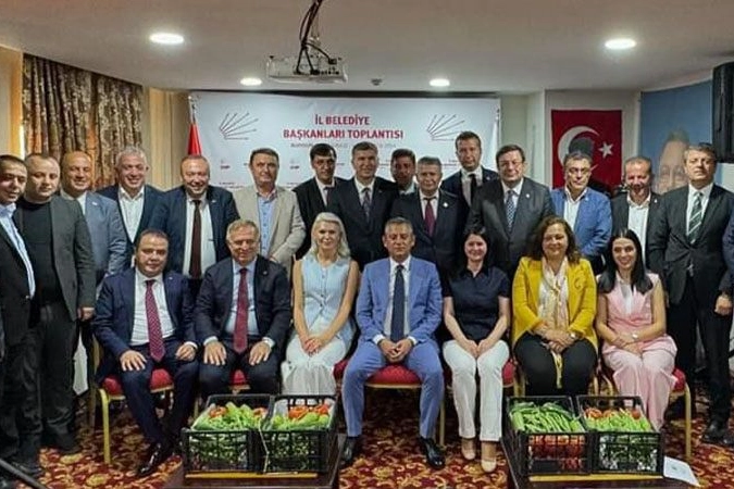 Filiz Gencan Akın, Burdur’da düzenlenen il belediye başkanları toplantısına katıldı -