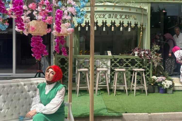 Florist Cafe Çiçekçilik açıldı -