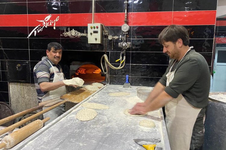 Fırıncılar un fiyatlarına yetişemiyor -