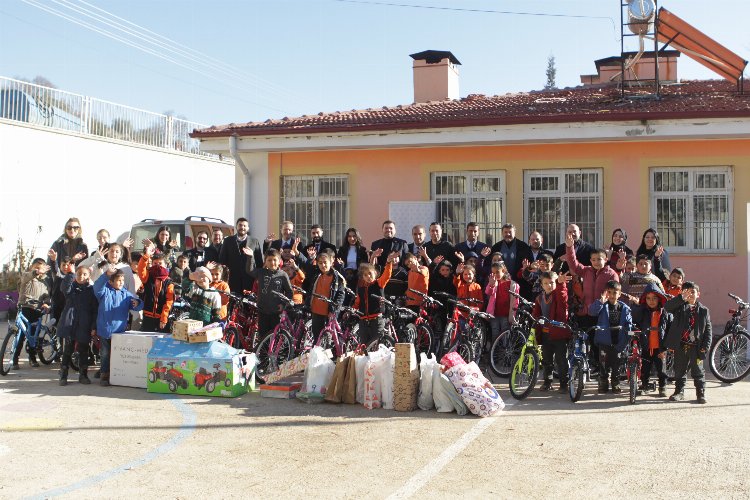 GAGİAD, 50 öğrencinin hayalini gerçekleştirdi -