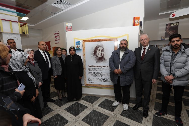 Gaziantep şehit öğretmeni Nizip'te kütüphanede yaşatacak -