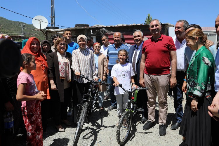 Gaziantep'te asrın felaketinden kurtuldu, YKS'de derece yaptı -