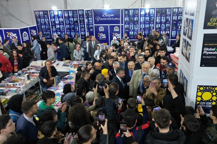 Gebze 205 bin kitap severi ağırladı -