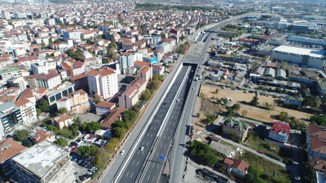 GEBZE ANİBAL KAVŞAĞI TRAFİĞE AÇILDI