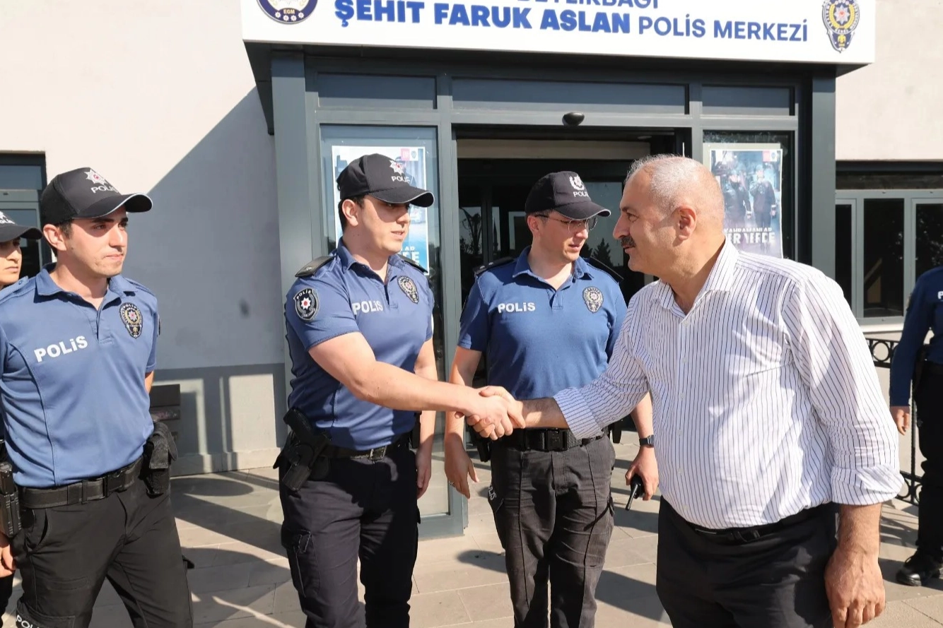 Gebze'de şehit Faruk Aslan Polis Merkezi'ne ziyaret -