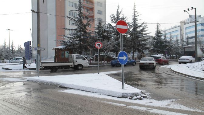 Gebzede yol yönleri değişiyor, trafik rahatlıyor