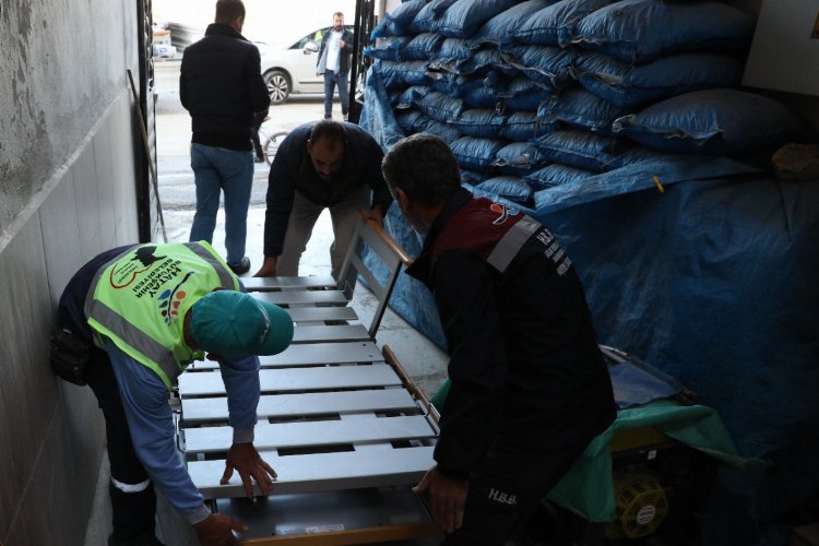 Hatay Büyükşehir hasta ve engellilerin yanında -