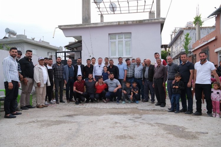 Hatay'da afet sonrası yapılanları yerinde anlatıyor -