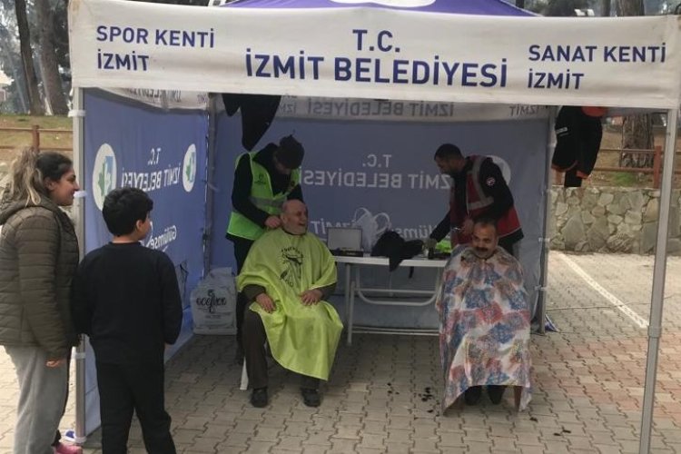 Hatay'da Kocaeli'den ücretsiz tıraş hizmeti -