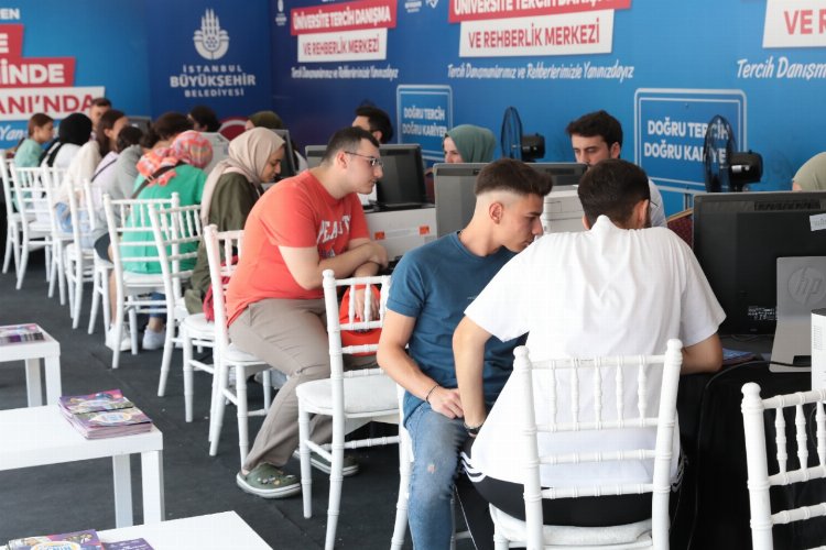 İBB'den öğrencilere tercih desteği -