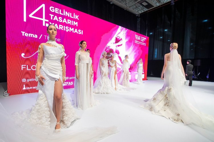 IF Wedding Fashion İzmir gelinlikleriyle büyüledi -