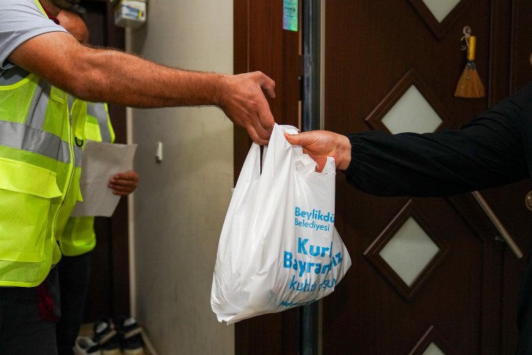 İstanbul Beylikdüzü'nden kurban eti desteği -