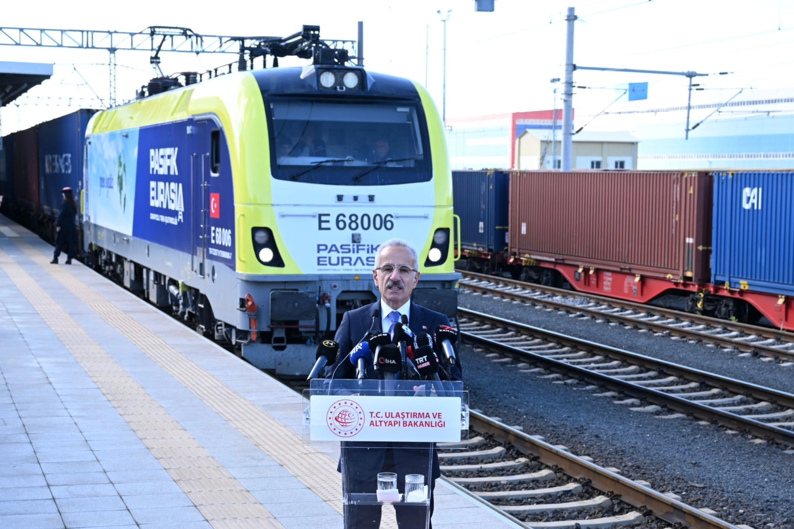 İstanbul-Budapeşte demiryolu ile ihracatta yeni rota olacak -