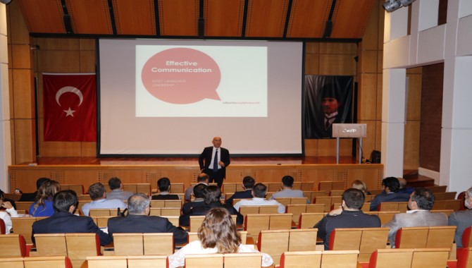 İTALYAN PROFESÖR GEBZE'YE GELDİ