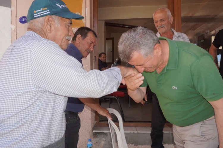 İzmir Güzelbahçe'nin mahallelerine bayram ziyareti -