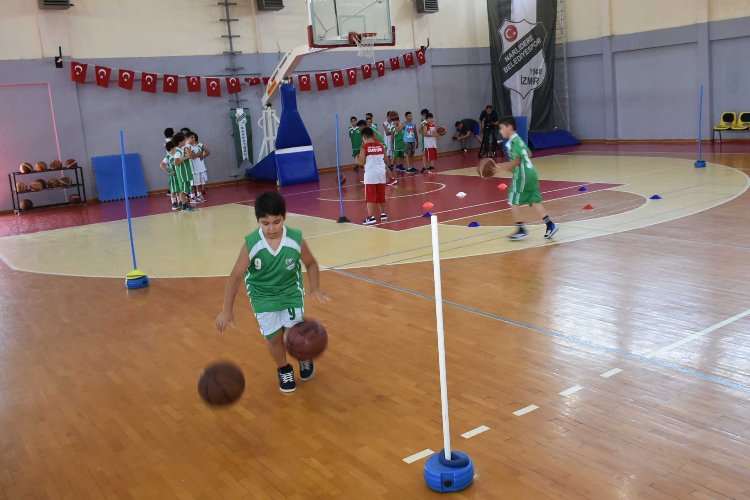 İzmir Narlıdere'de sporcu nesiller yetişiyor -