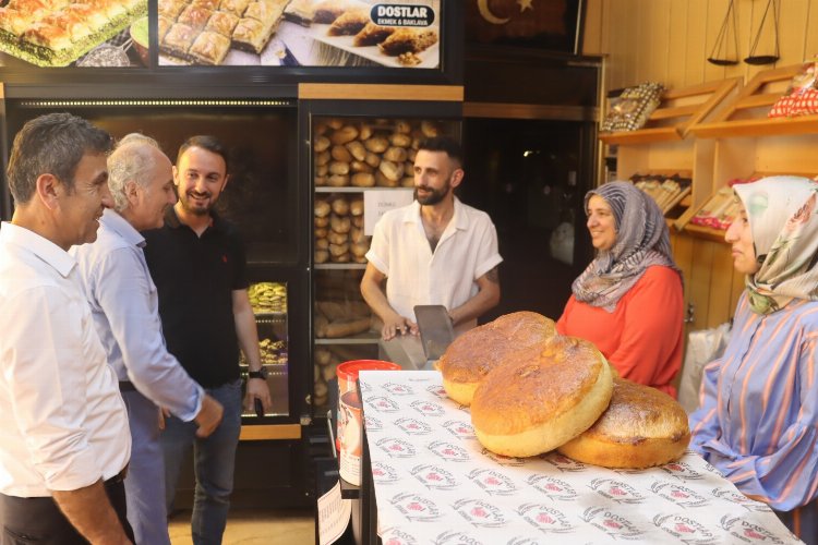 İzmit Belediyesi esnaf ziyaretlerini sürdürüyor -