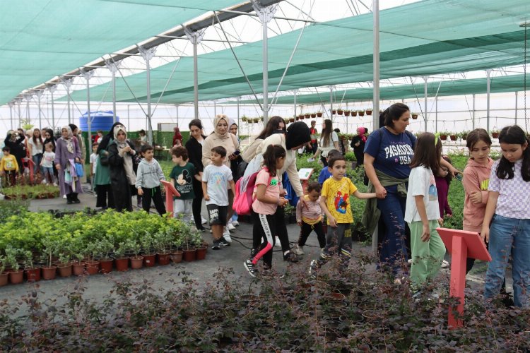 İzmit'te küçük misafirler doğayla buluştu -