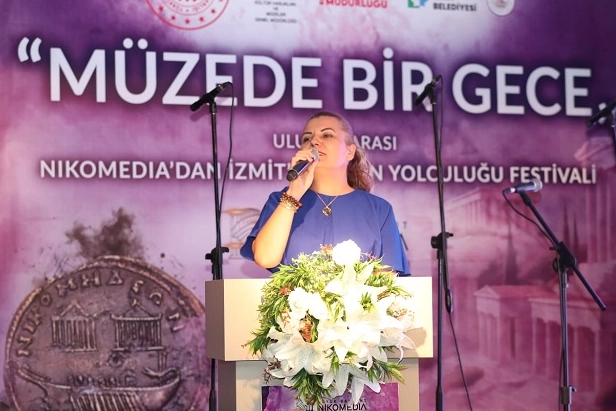 İzmitliler “Müzede Bir Gece” kültürel yolcuğa çıktı -