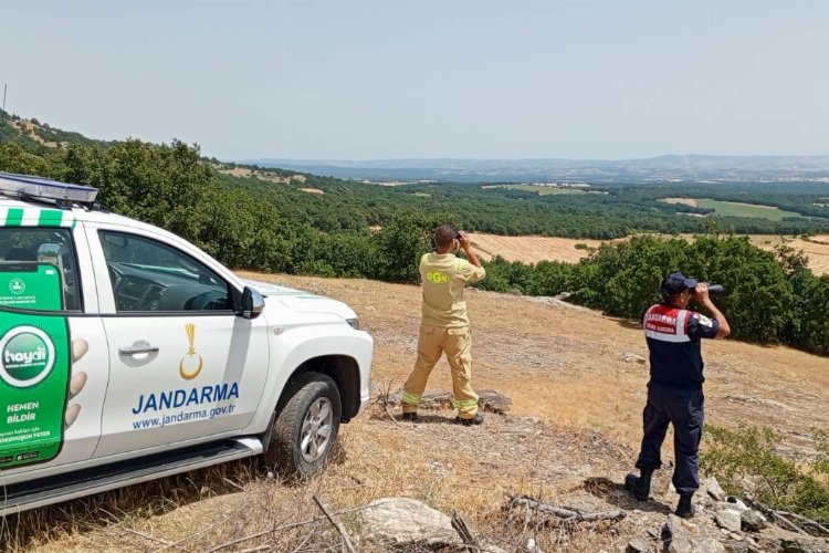 Jandarma orman yangınlarıyla mücadelede ediyor -