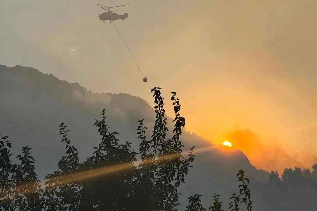 Kahramanmaraş’ta korkutan orman yangını kontrol altında -