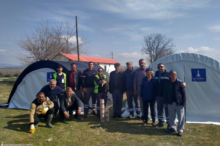 Kahramanmaraş ve çevresindeki 40 köyde İzmir dayanışması -