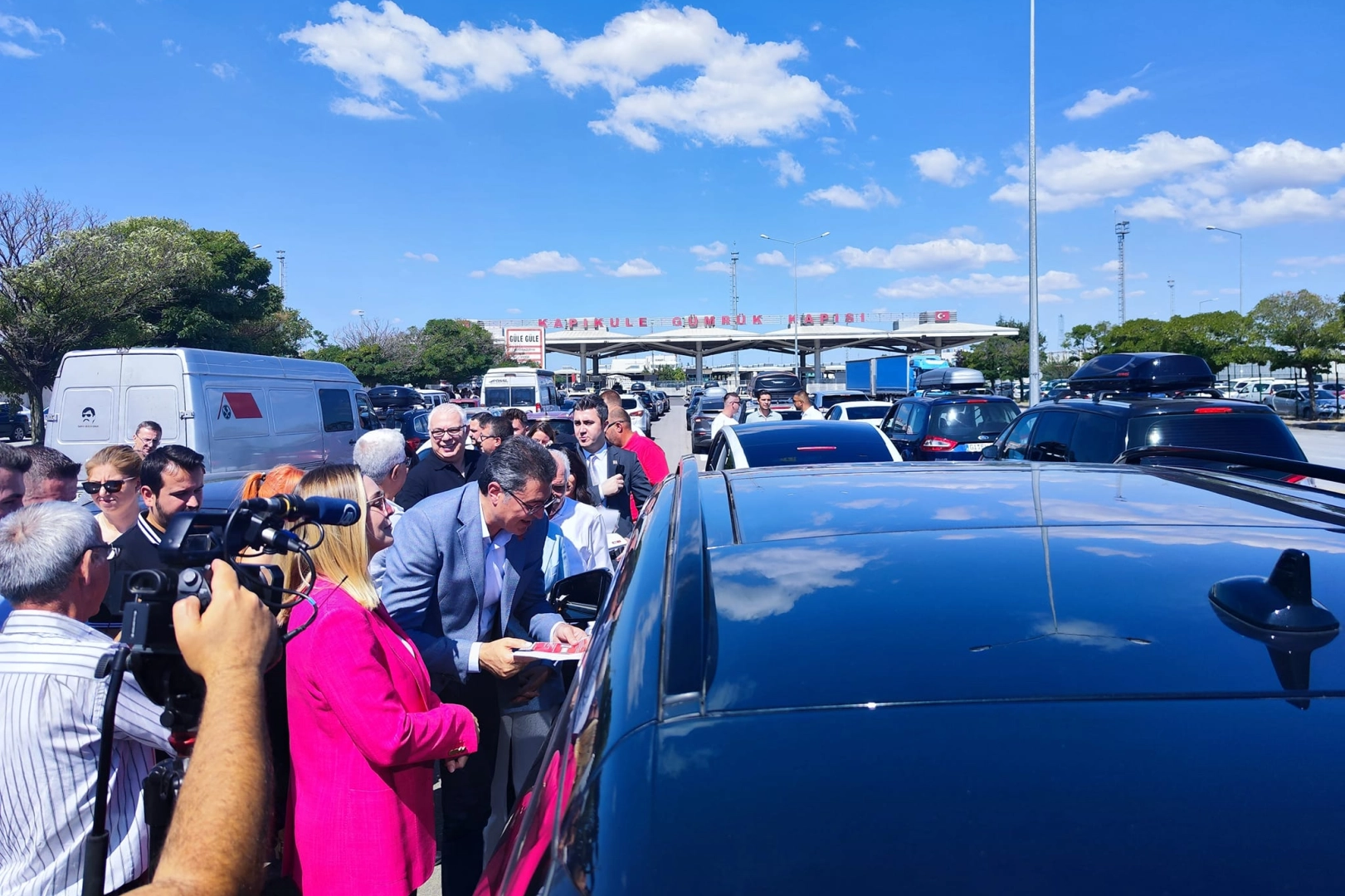 Kapıkule’de “Sıla Yolu” Projesi kapsamında gurbetçiler karşılandı -