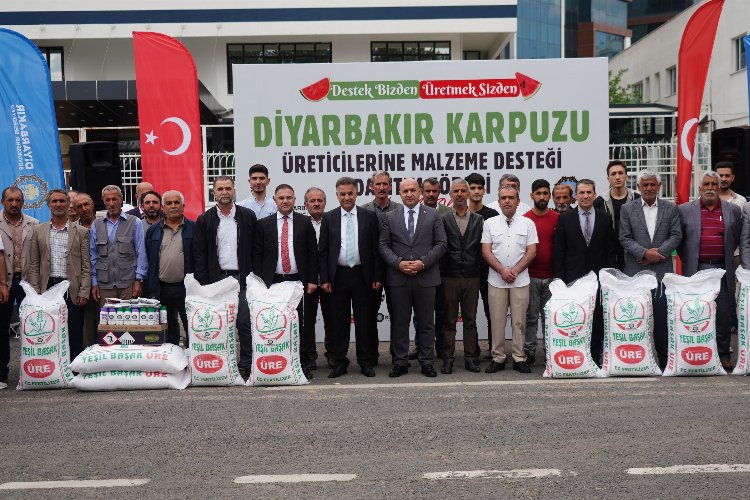 Karpuz üreticilerine malzeme desteği -