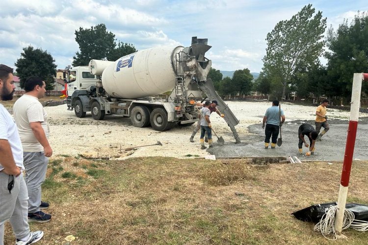 Kaymakam Altay'dan Kınık Köyü'ne sportif inceleme -