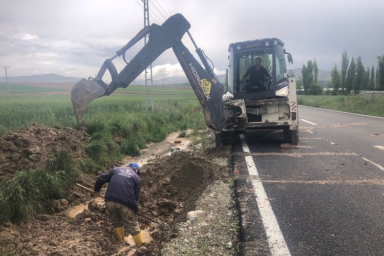 Kayseri Bünyan'da sağanağa karşı önlem -