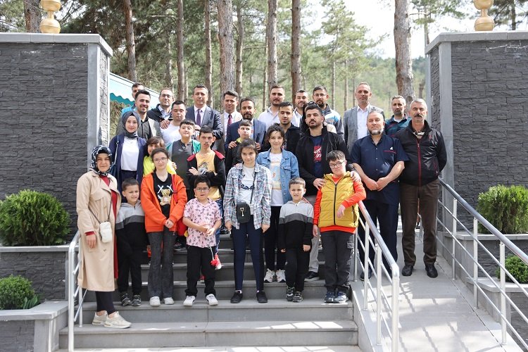 Kayseri'de Engelsiz Yaşam Merkezi Öğrencileri Polis Haftası’nda şehit polisleri unutmadı -