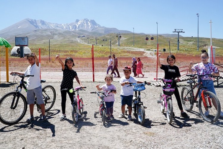 Kayseri Erciyes'te bisiklet ve aktivite parkı sezonu açıldı -