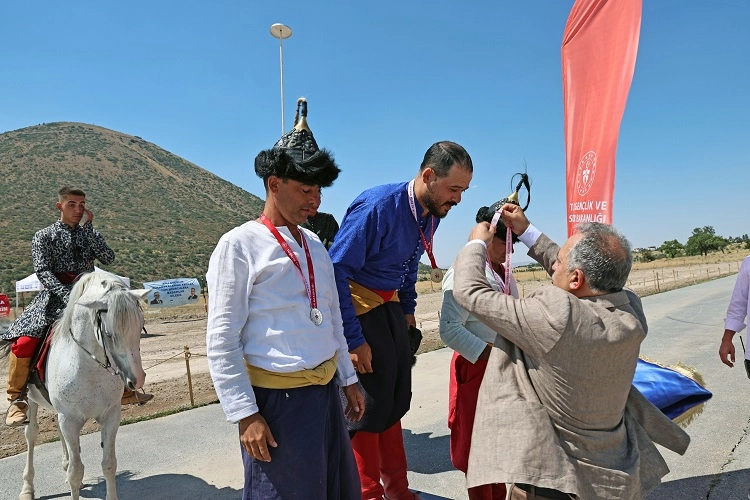 Kayseri Talas'ta Atlı Okçuluk heyecanı -