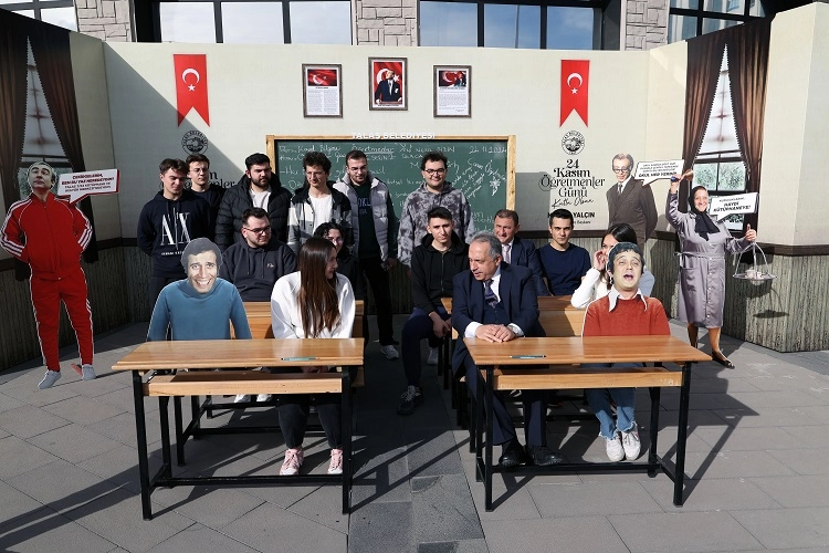 Kayseri Talas'ta 'Hababam'lı kutlama -