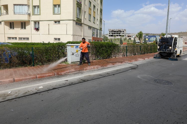 Kayseri Talas'ta temizlik zamanı -