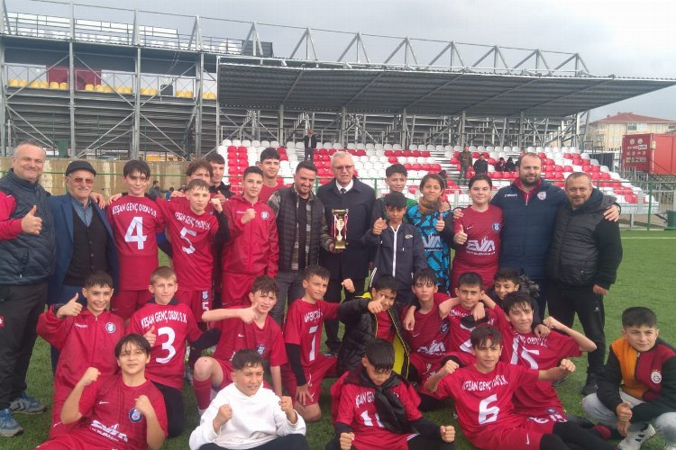 Keşan Genç Ordu U13’te namağlup şampiyon oldu -