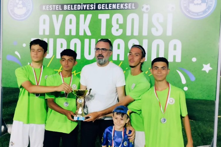 Kestel’de ayak tenisi coşkusu -