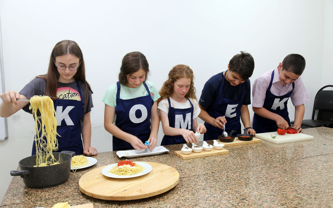 KO-MEK’ten ev becerileri gençleri bekliyor